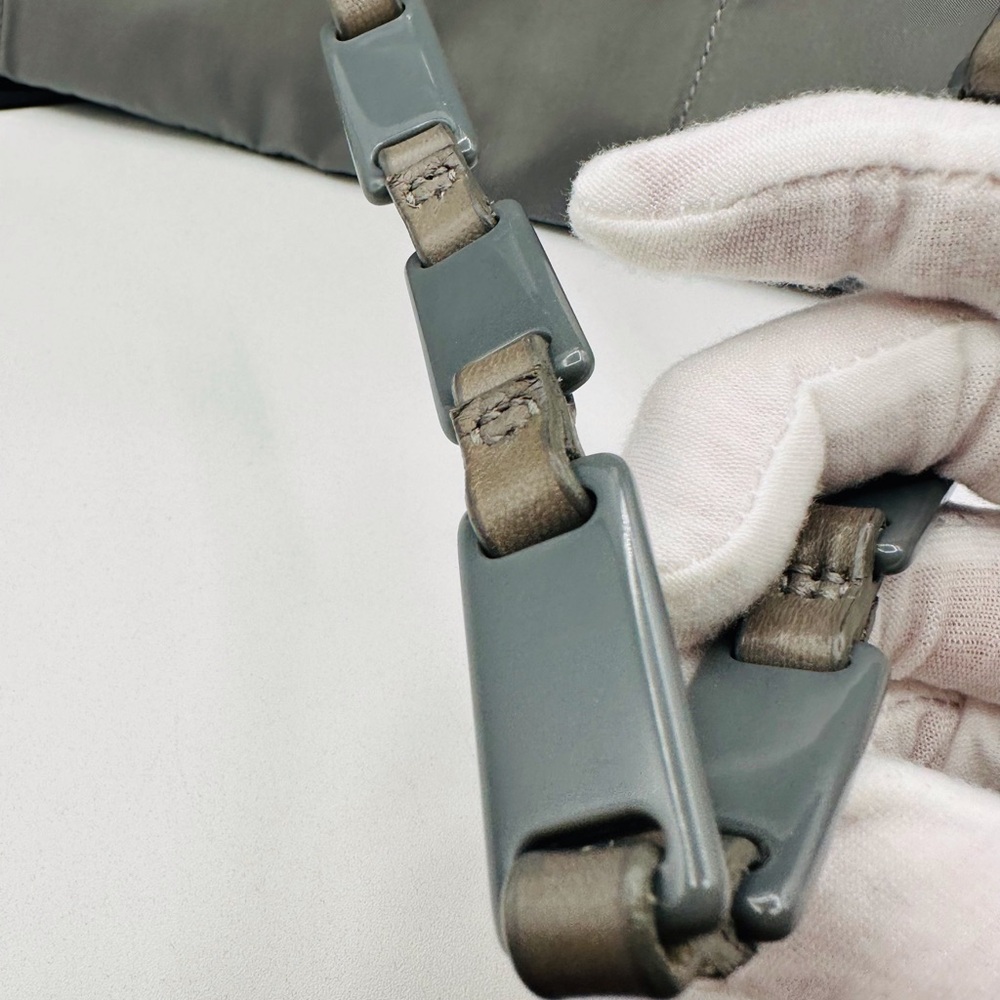 Prada Nylon Gray shoulder Bag - Picture 11 of 12